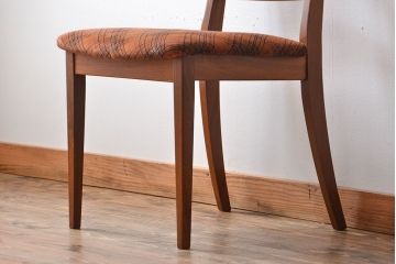 ヴィンテージ家具　北欧ビンテージ　G-PLAN(ジープラン)　おしゃれなラダーバックチェア(ダイニングチェア)(1)