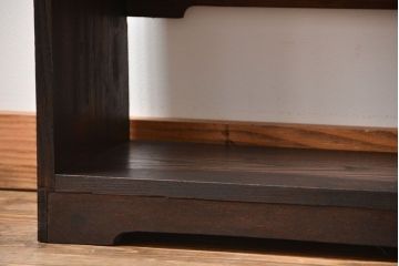 アンティーク家具　和製アンティーク　古い木製の上質な高級本棚