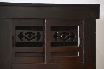 アンティーク家具　古民具・骨董　京都産の重厚な二段重ね六尺水屋箪笥