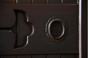 アンティーク家具　古民具・骨董　京都産の重厚な二段重ね六尺水屋箪笥