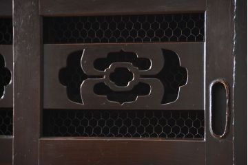 アンティーク家具　古民具・骨董　京都産の重厚な二段重ね六尺水屋箪笥