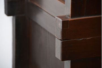 アンティーク家具　古民具・骨董　京都産の重厚な二段重ね六尺水屋箪笥