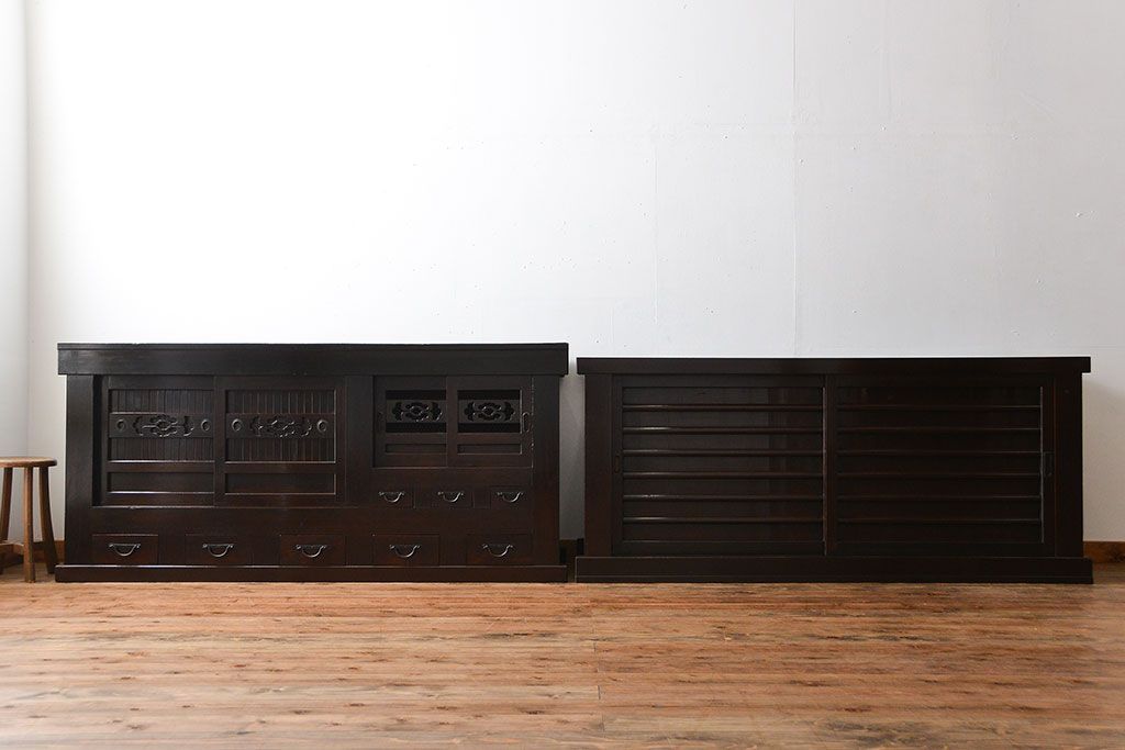 アンティーク家具　古民具・骨董　京都産の重厚な二段重ね六尺水屋箪笥