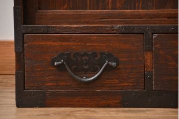 アンティーク家具　アンティーク　桐材!金具が立派な時代箪笥ローボード(1、桐箪笥、桐たんす)