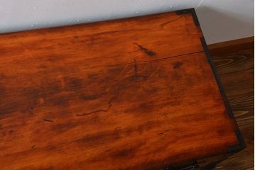 アンティーク家具　古民具・骨董　檜材!蝶覆輪金具の味わい深い衣装箪笥