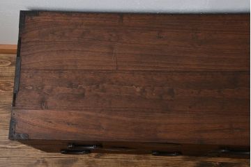 アンティーク家具　和製アンティーク　シンプルな丸金具の時代箪笥ローボード(1)