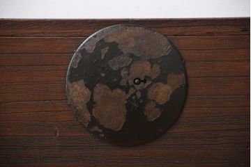 アンティーク家具　和製アンティーク　シンプルな丸金具の時代箪笥ローボード(2)