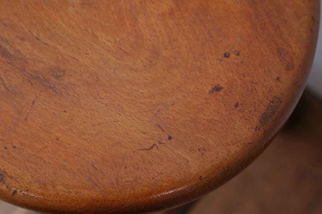 レトロ家具　昭和レトロ　飴色のかわいいアンティーク丸スツール