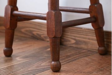 レトロ家具　昭和レトロ　飴色のかわいいアンティーク丸スツール