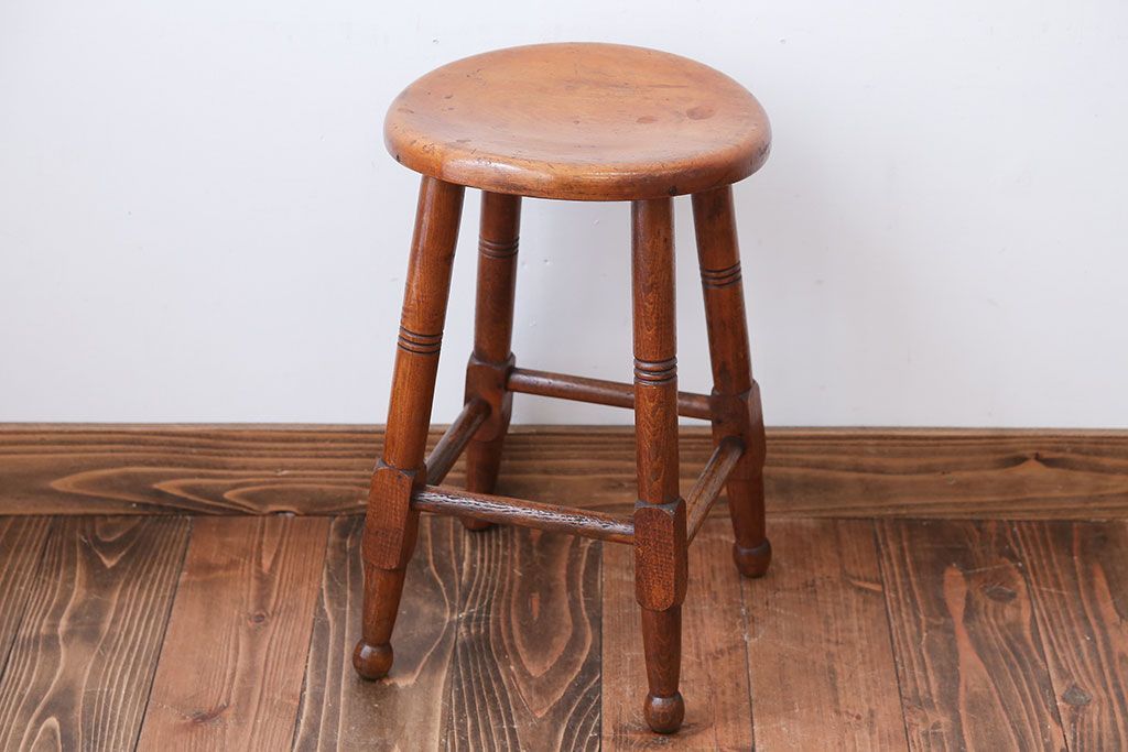 レトロ家具　昭和レトロ　飴色のかわいいアンティーク丸スツール