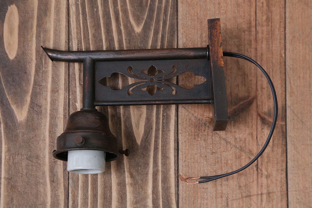 和製アンティーク　和風でレトロな壁掛け照明