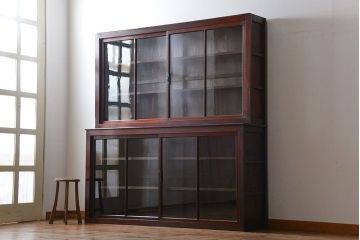 アンティーク家具　和製アンティーク　古い木製の引き戸付き大型重ね収納棚