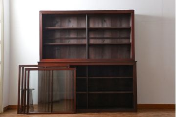 アンティーク家具　和製アンティーク　古い木製の引き戸付き大型重ね収納棚