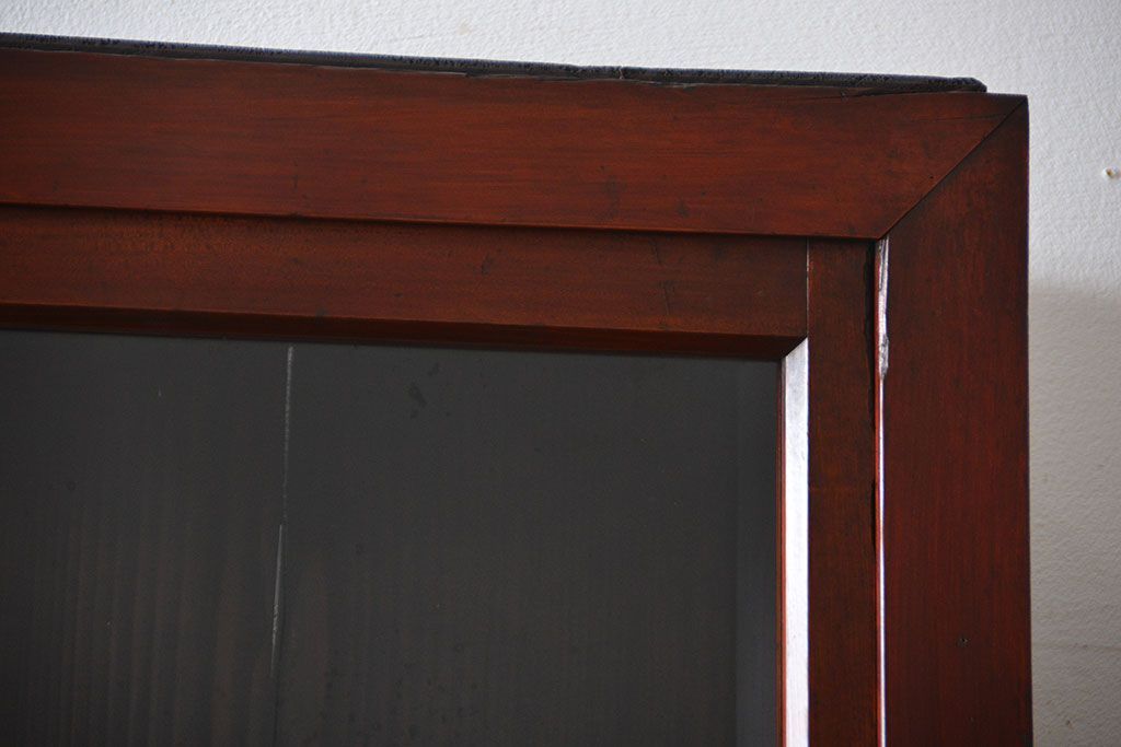 アンティーク家具　和製アンティーク　古い木製の引き戸付き大型重ね収納棚