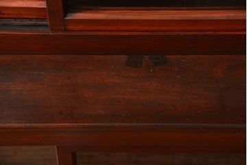 アンティーク家具　和製アンティーク　古い木製の引き戸付き大型重ね収納棚