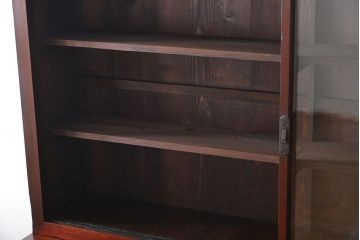 アンティーク家具　和製アンティーク　古い木製の引き戸付き大型重ね収納棚