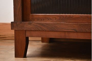 アンティーク家具　和製アンティーク　モールガラス入り!前面欅材の大ぶりな脚付き収納棚(2)