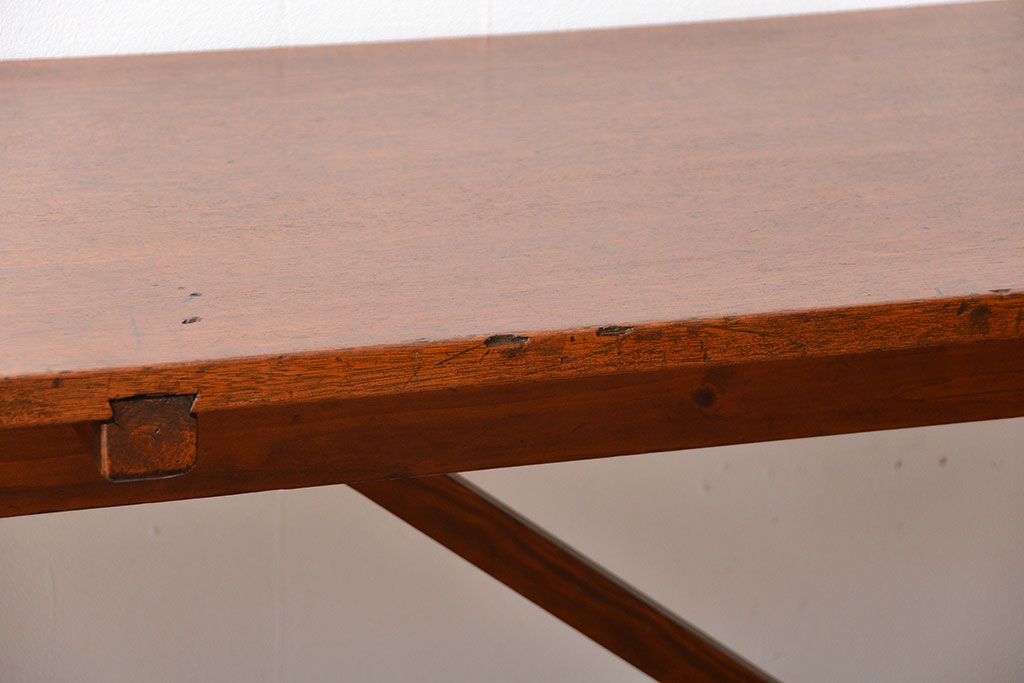 アンティーク家具　アンティーク　古い木製の薄型テーブル(カウンターテーブル・作業台)