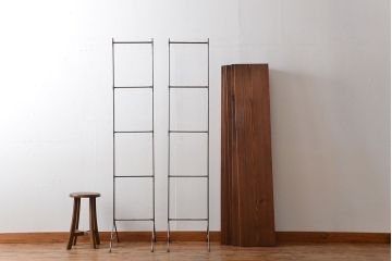 ラフジュオリジナル アイアンの薄型飾り棚【中】(陳列棚、アイアンラック)