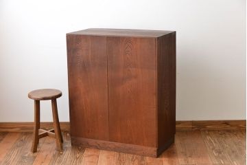 アンティーク家具　和製アンティーク　古い無垢材の木製戸棚