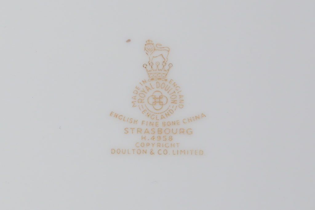 アンティーク雑貨　アンティーク　ロイヤルドルトン STRASBOURG 皿など食器27点