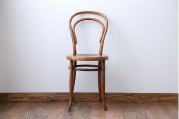 アンティーク家具　イギリスアンティーク　おしゃれなダブルループベントウッドチェア(トーネット・バルーンバック)(1)