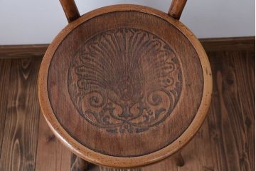 アンティーク家具　イギリスアンティーク　おしゃれなダブルループベントウッドチェア(トーネット・バルーンバック)(1)