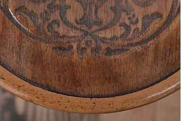 アンティーク家具　イギリスアンティーク　おしゃれなダブルループベントウッドチェア(トーネット・バルーンバック)(1)