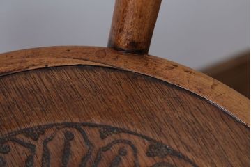 アンティーク家具　イギリスアンティーク　おしゃれなダブルループベントウッドチェア(トーネット・バルーンバック)(1)