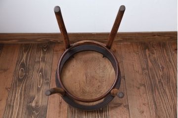 アンティーク家具　イギリスアンティーク　おしゃれなダブルループベントウッドチェア(トーネット・バルーンバック)(1)