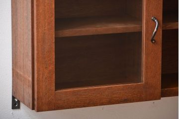 アンティーク家具　アンティーク　古い木製のお洒落な壁掛けキャビネット