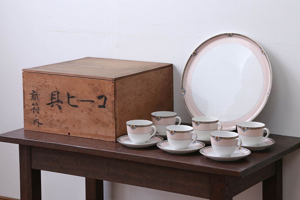 アンティーク雑貨　アンティーク　オールドノリタケ・カップ&ソーサー6客とプレート1枚セット