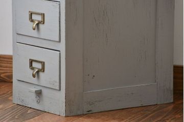 アンティーク家具　アンティークペイント　ネームプレート付き小引き出し
