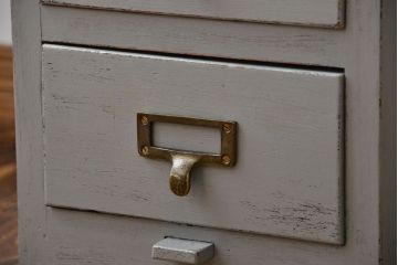 アンティーク家具　アンティークペイント　ネームプレート付き小引き出し