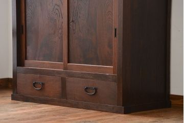 アンティーク家具　古民具・骨董　古い木製の大きな半箪笥(帳場箪笥)