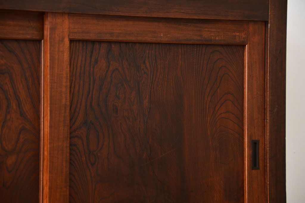 アンティーク家具　古民具・骨董　古い木製の大きな半箪笥(帳場箪笥)