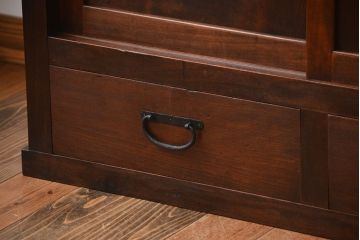 アンティーク家具　古民具・骨董　古い木製の大きな半箪笥(帳場箪笥)