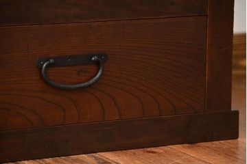 アンティーク家具　古民具・骨董　古い木製の大きな半箪笥(帳場箪笥)