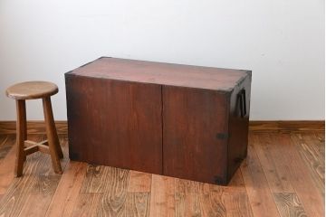 アンティーク家具　和製アンティーク　古い木の味わい深い時代箪笥ローボード(1)