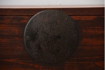 アンティーク家具　和製アンティーク　古い木の味わい深い時代箪笥ローボード(2)