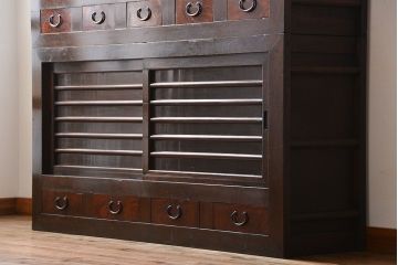 アンティーク家具　古民具・骨董　2段重ねアンティーク五尺水屋箪笥