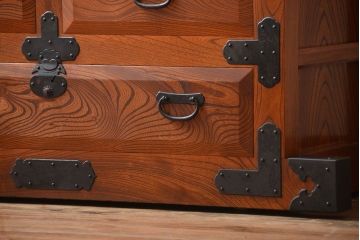 中古　民芸家具　欅材!重量感のある高級車箪笥