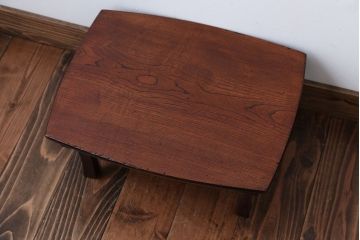 アンティーク家具　和製アンティーク　とても小さな古い木製の変わり型ちゃぶ台