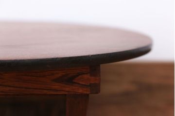 レトロ家具　昭和レトロ　小さな古い木製のアンティーク丸ちゃぶ台(1)