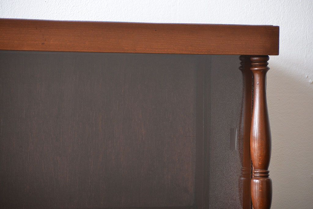 レトロ家具　昭和レトロ　おしゃれな古い木製のアンティーク本箱