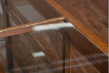 レトロ家具　アンティーク　古いナラ材のレトロでおしゃれなガラスケース(ショーケース)