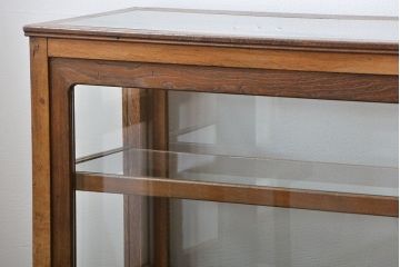 レトロ家具　アンティーク　古いナラ材のレトロでおしゃれなガラスケース(ショーケース)