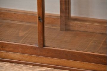 レトロ家具　アンティーク　古いナラ材のレトロでおしゃれなガラスケース(ショーケース)