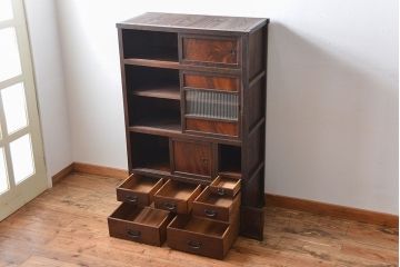 アンティーク家具　和製アンティーク　古い木の味わい深い収納棚