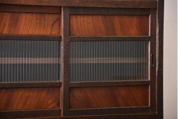 アンティーク家具　和製アンティーク　古い木の味わい深い収納棚